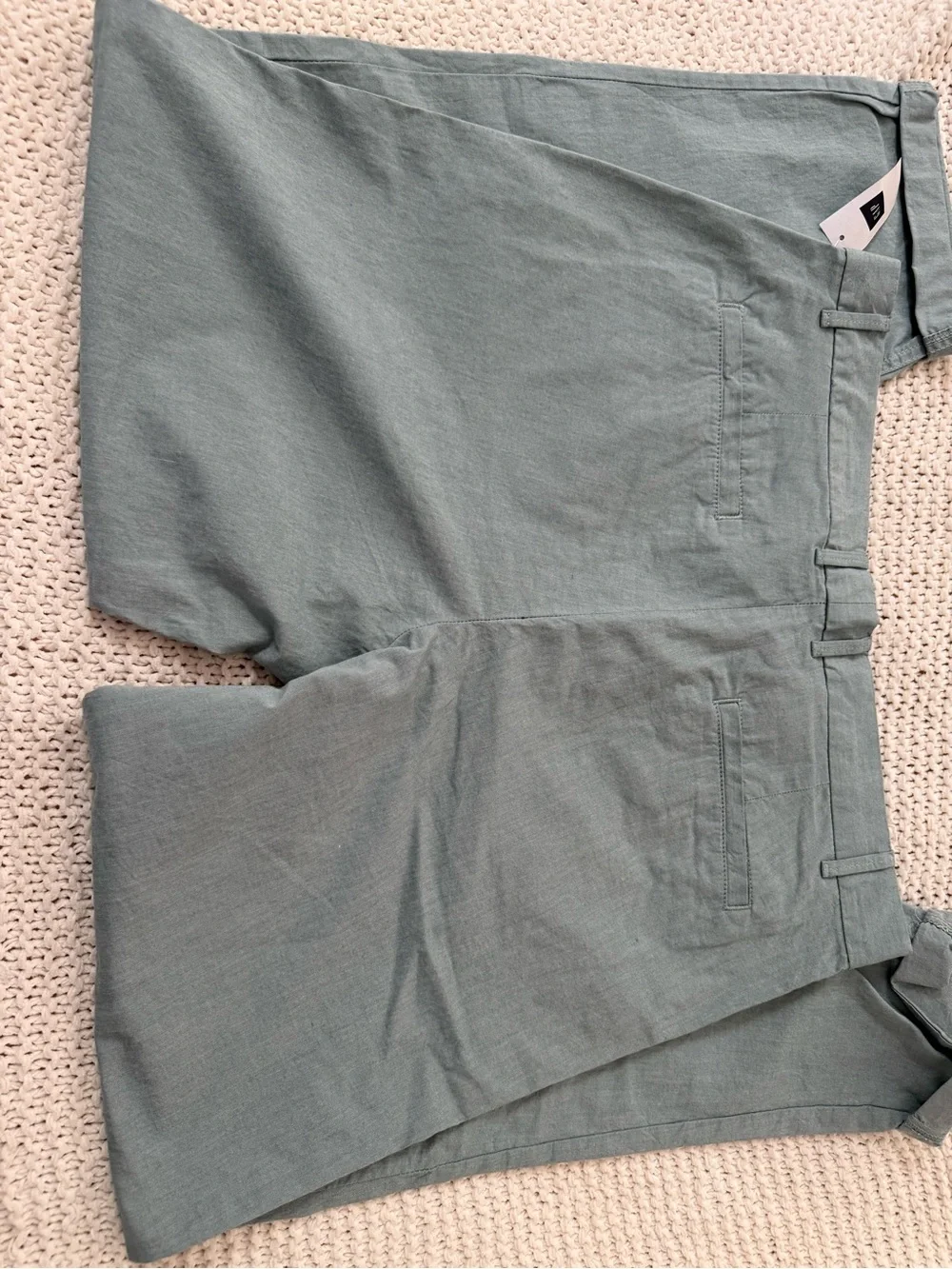 GAP Women’s Broken in straight Chinos in light denim NWT - Picture 3 of 5